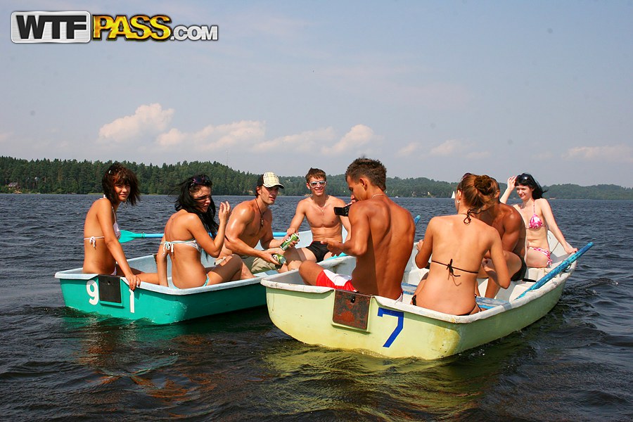 Crazy college anal sex on a boat - studentsexparties.com